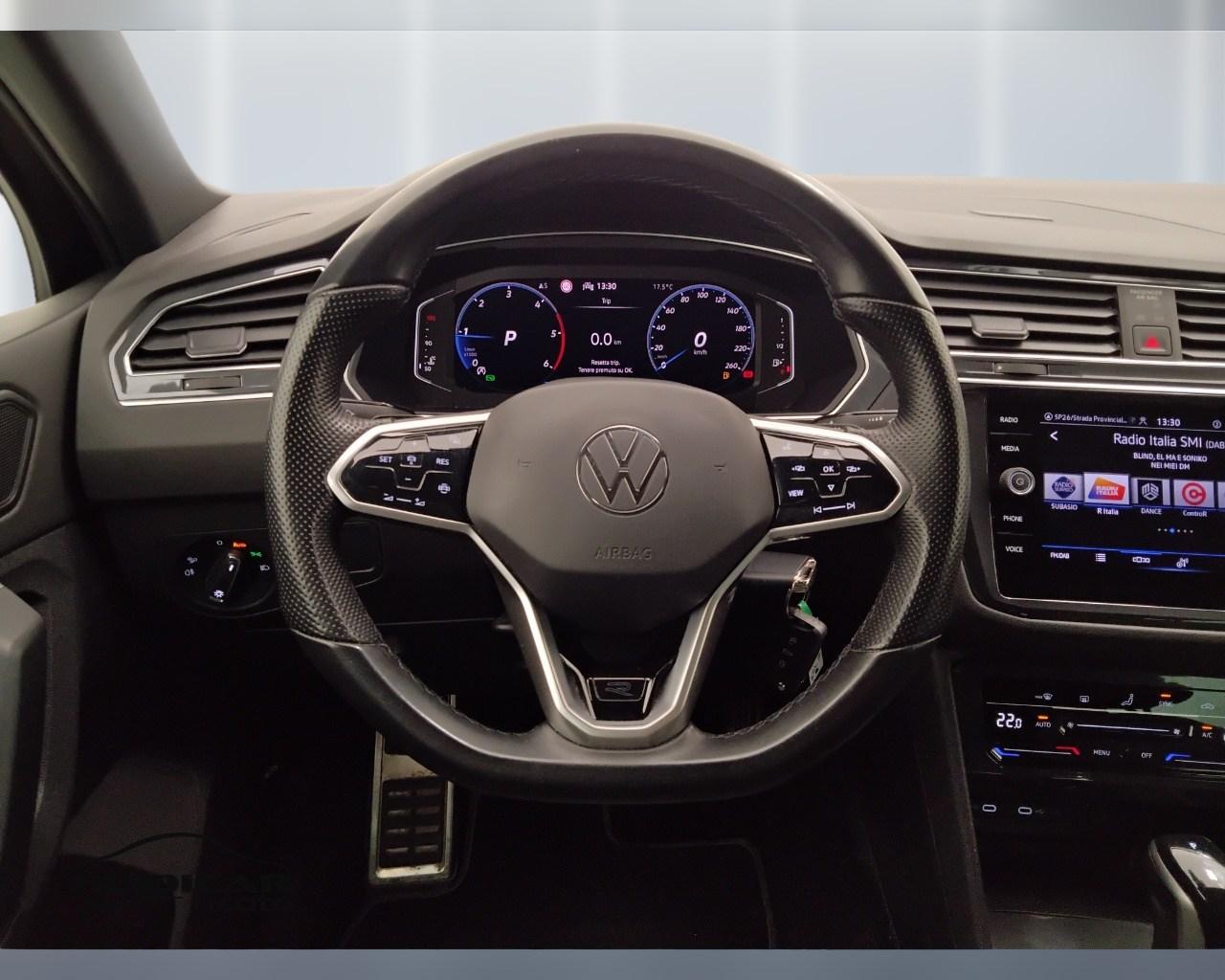 VOLKSWAGEN Tiguan II 2021 - Tiguan 2.0 tdi R-Line 150cv dsg