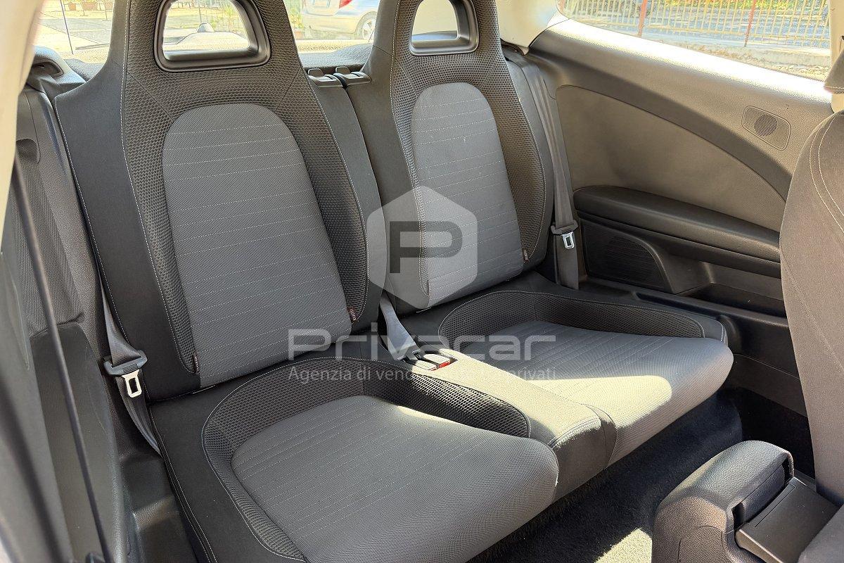 VOLKSWAGEN Scirocco 2.0 TDI 140CV DPF