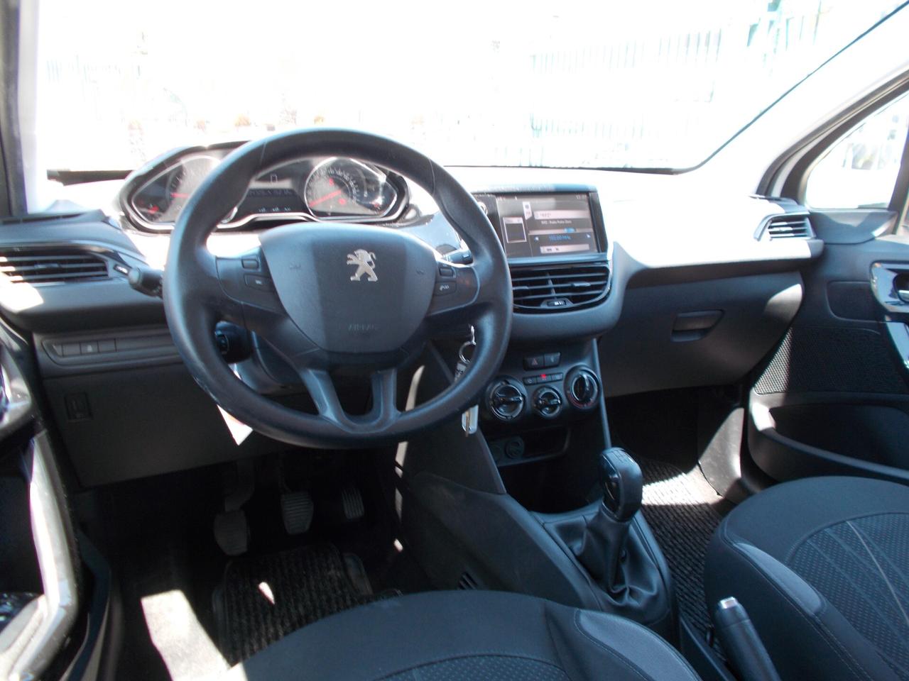Peugeot 208 1.2 VTi 82 CV 5 porte Allure