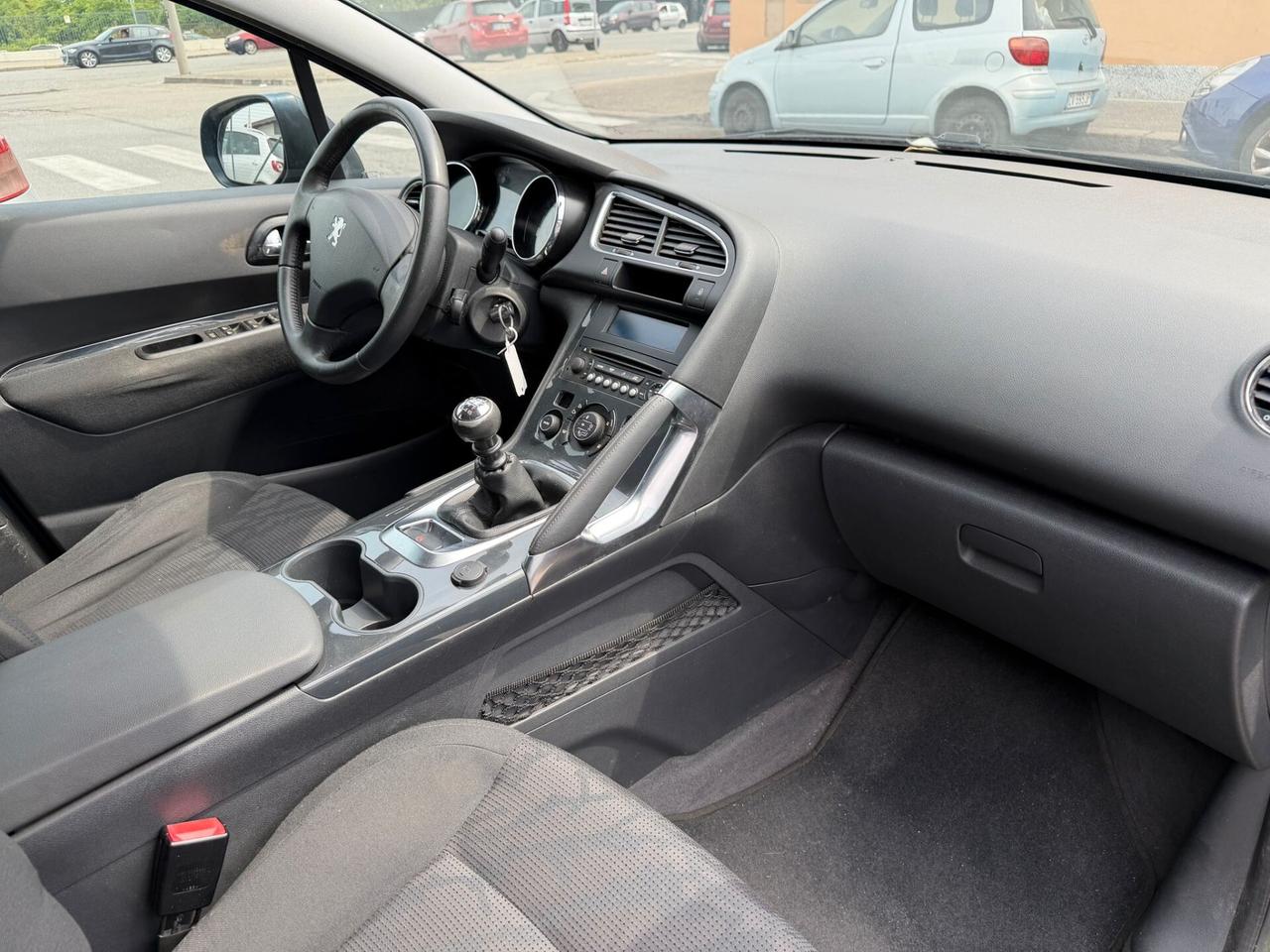 Peugeot 3008 2.0 HDi 150CV Business