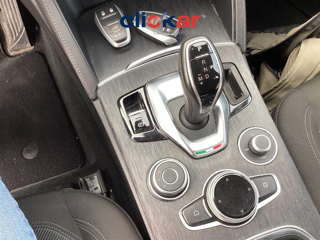 Alfa Romeo Stelvio 2.2 160CV AT8 SUPER PREZZO SENZA VINCOLI UNIPRO' ITALIANA GARANZIA 12M FATTURABILE AUTOM