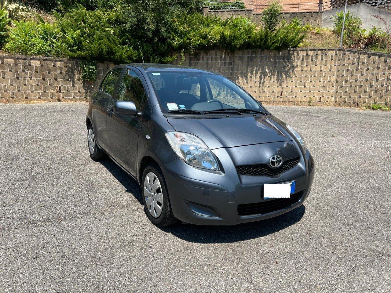 Toyota Yaris 5 Porte Yaris 5p 1.3 dual Sol my10 km 70000!