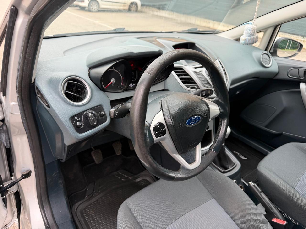 Ford Fiesta 1.4 Gpl - NEOPATENTATI - 12 MESI DI GARANZIA -