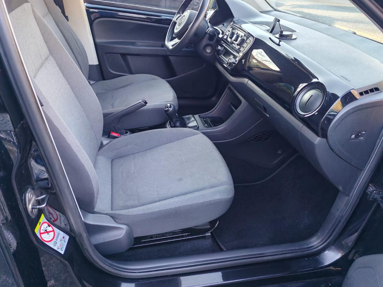 Volkswagen up! 1.0 5p. take