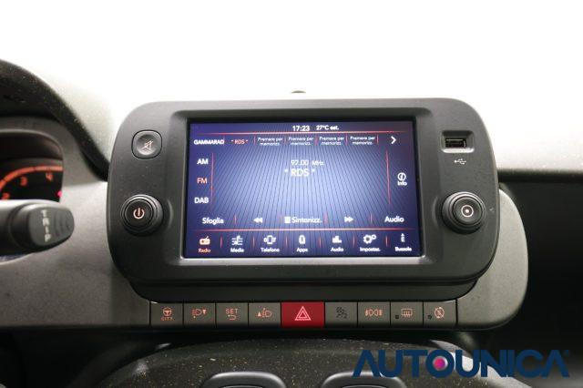 FIAT Panda 1.0 FIREFLY S&S HYBRID CITY CROSS NEOPATENTATI