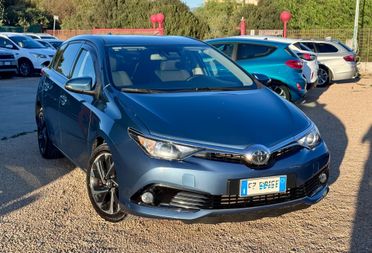 Toyota Auris 1.6 D-4D Lounge