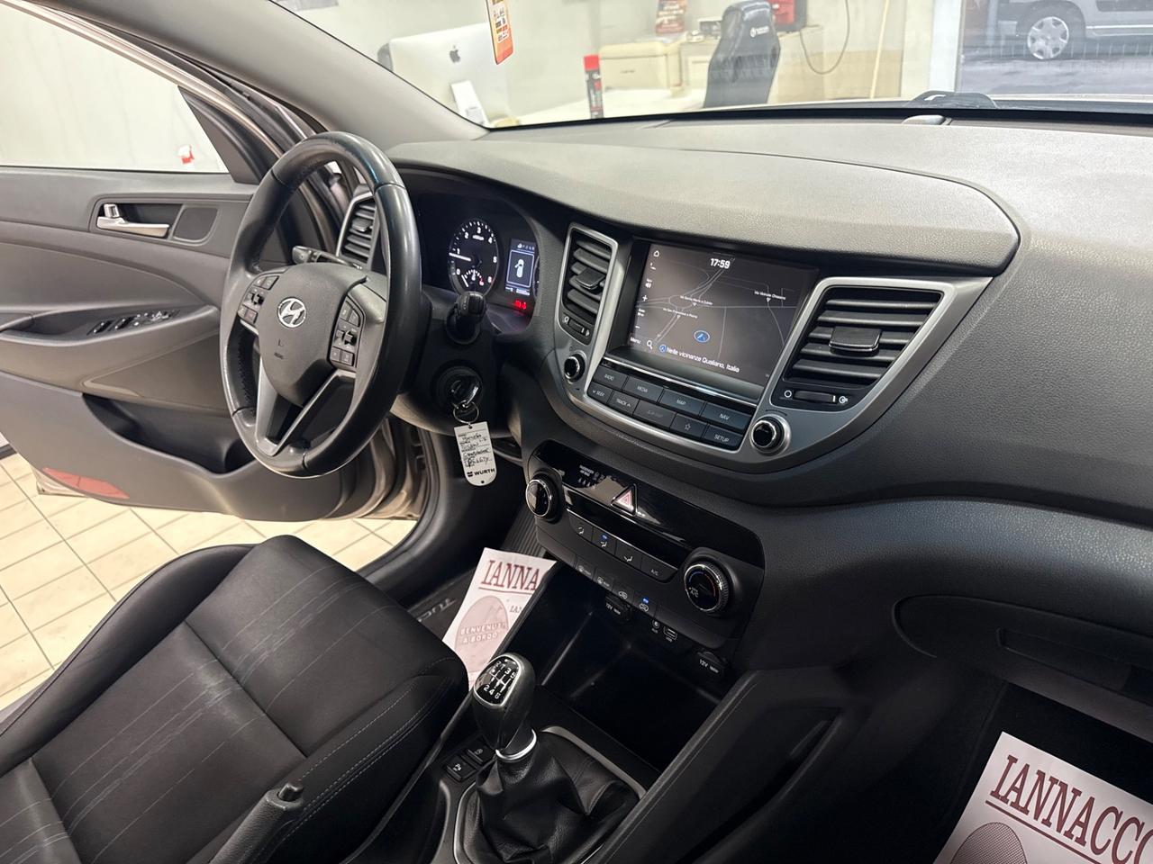 Hyundai Tucson 1.7 2018 full optional