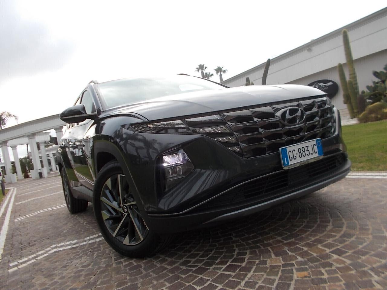 Hyundai Tucson X-LINE 1.6 CRDi 115cv da VETRINA