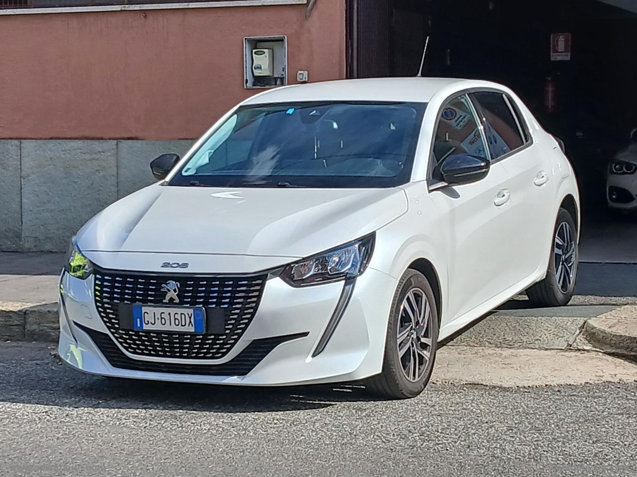 PEUGEOT 208 PureTech 100 S&S 5p. Allure