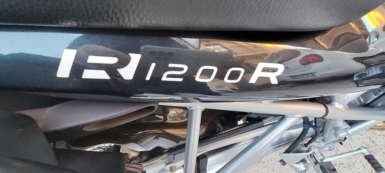 BMW R 1200 SOSPENSIONI REGOLABILI 2 VALIGIE DISTRIBUZIONE FATTA IMPECCABILE