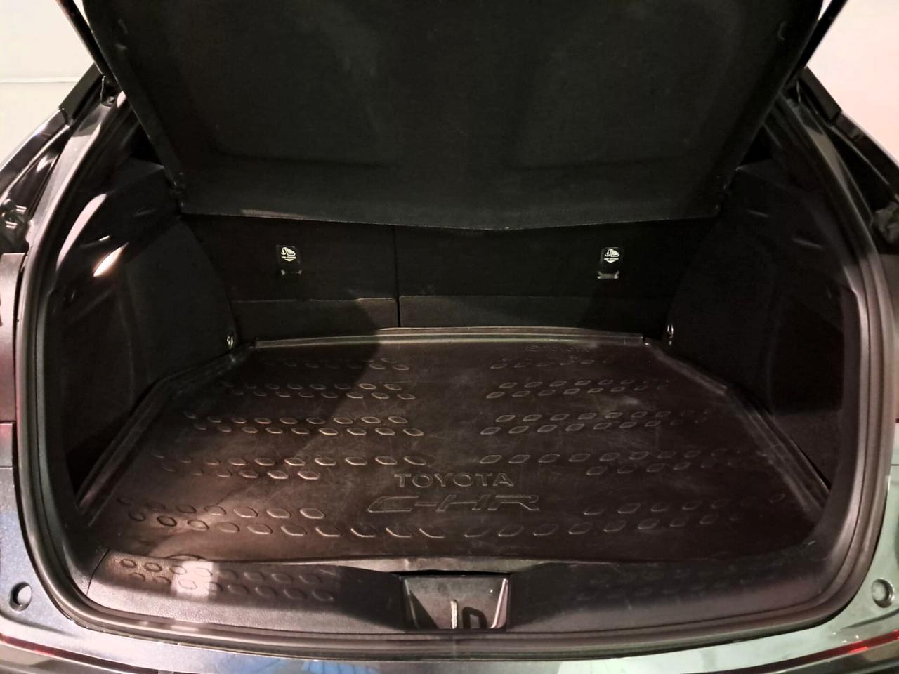 Toyota C-HR 1.8 Hybrid E-CVT Business