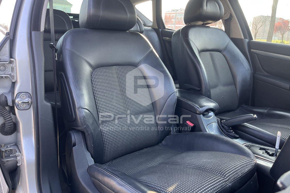 PEUGEOT 407 2.0 HDi aut. SW Executive