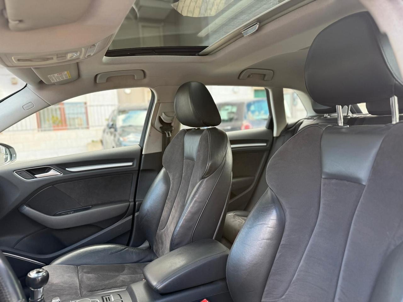 Audi A3 SPB 1.6 TDI 110 CV , S LINE ,TETTO, MATRIX , FULL