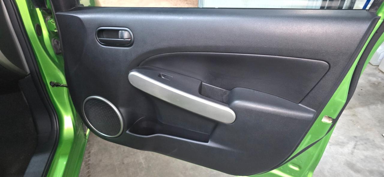 Mazda 2 Mazda2 1.3 16V 75CV 5p. Easy