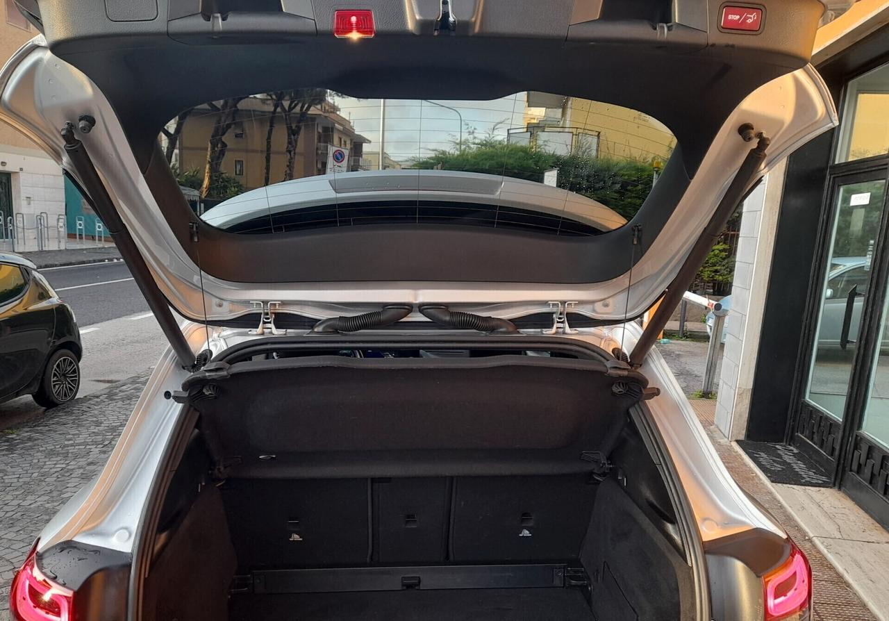 Mercedes-benz GLA 200 d Automatic 4Matic Premium amg