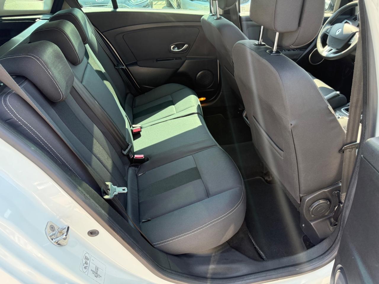 Renault Megane Sw 1.5 dCi 110CV Tetto Apribile Navigatore