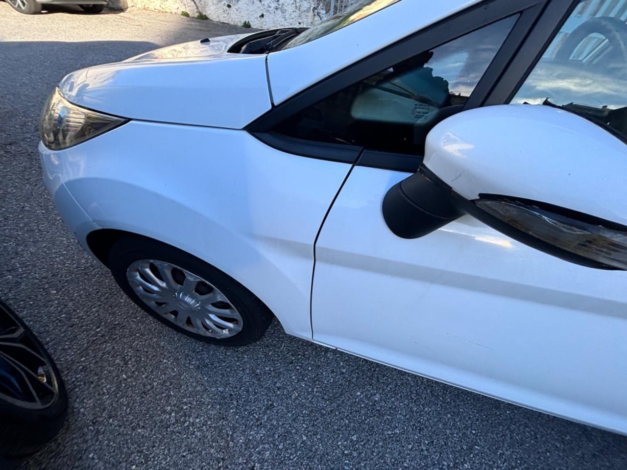 Ford Fiesta Fiesta+ 1.2 82CV 5 porte