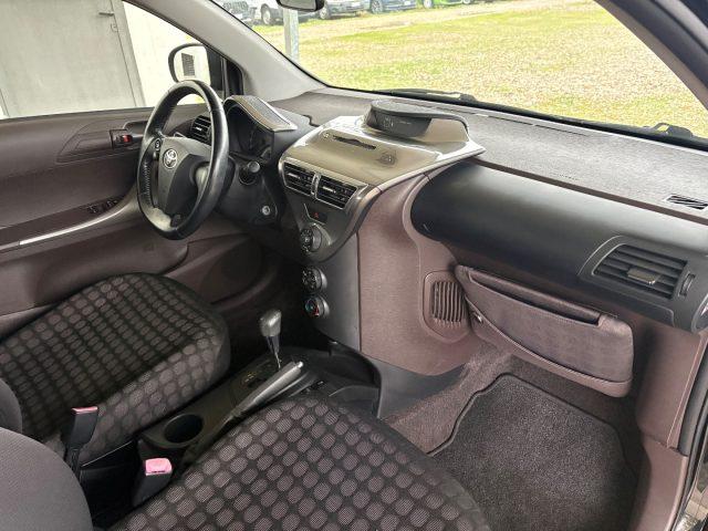 TOYOTA iQ 1.0 VVT-I OK NEOPATENTATI AUTOMATICA 4 POSTI
