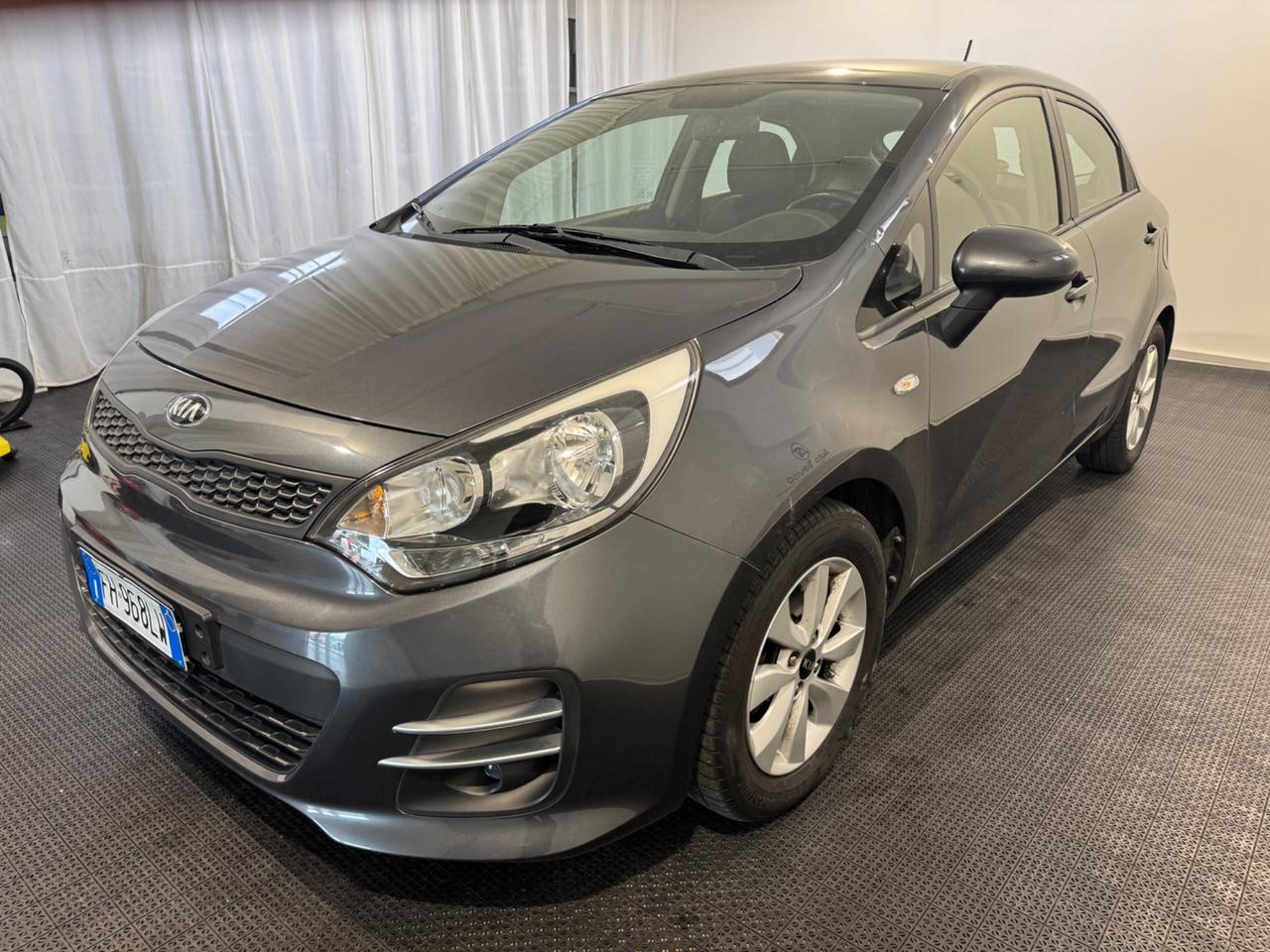 Kia Rio 1.1 CRDi 5p. Cool