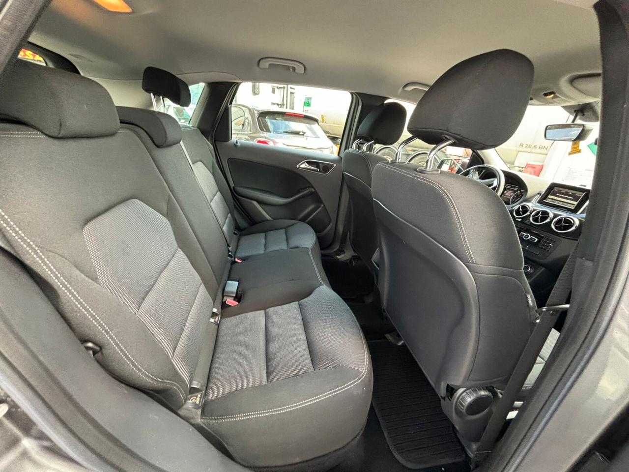 Mercedes-benz B 200 B 200 NGD Premium