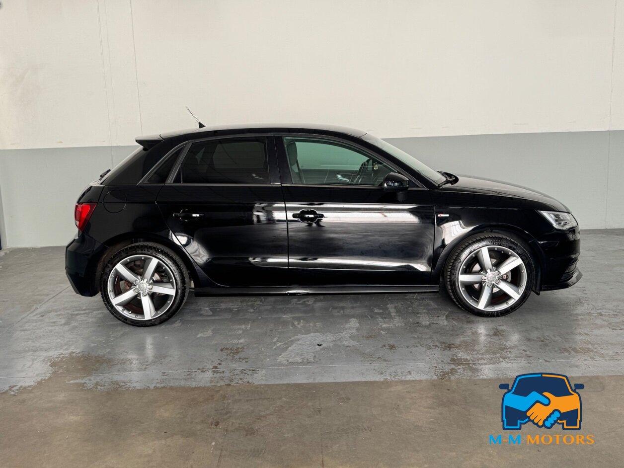 Audi A1 Sportback 1.4 tdi S-LINE