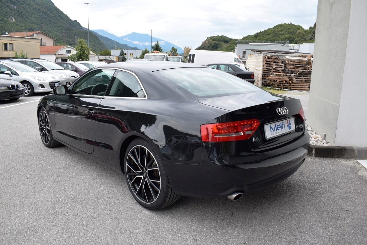 Audi A5 3.0TDI 240cv V6 Coupè Quattro Ambition manuale