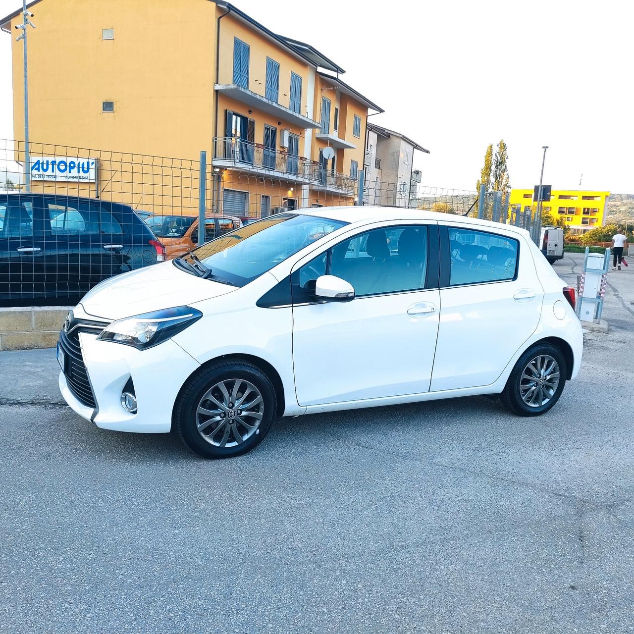 Toyota Yaris Lounge 1.0 68cv GPL