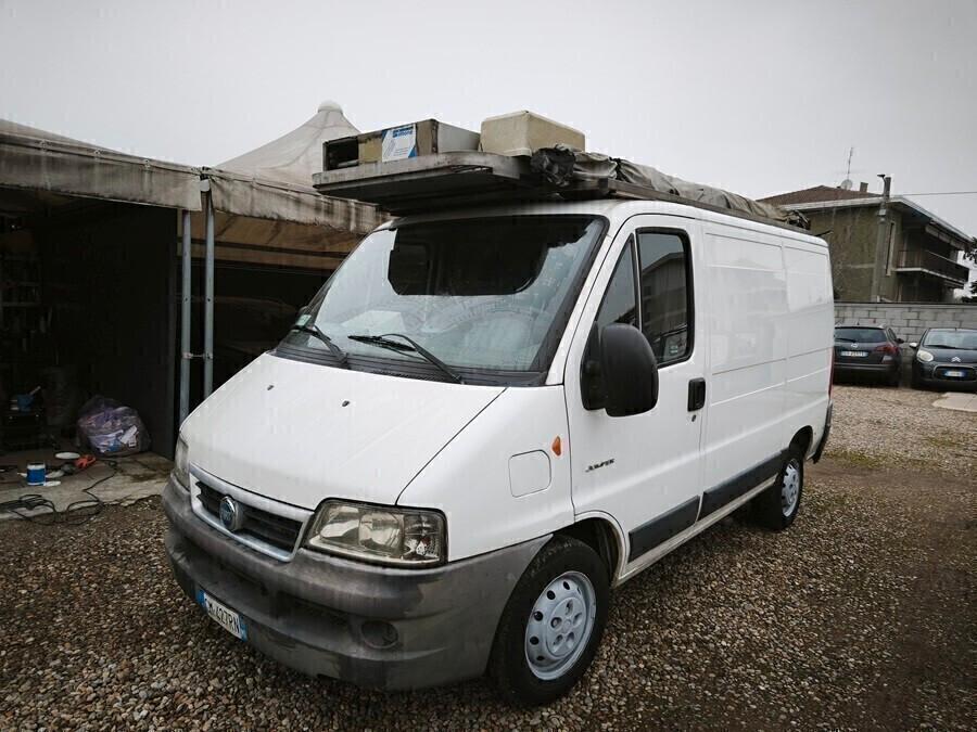 Jumper. con tenda elettrica mercati