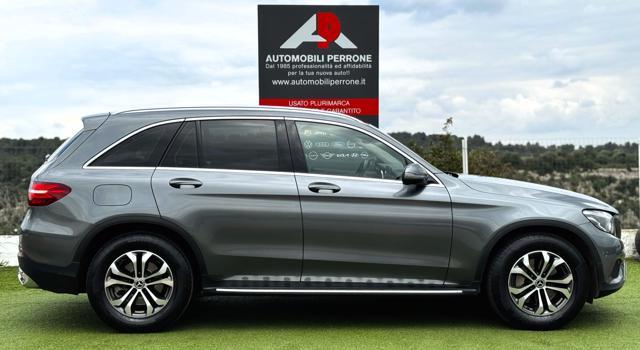 MERCEDES-BENZ GLC 220 d 170cv 4Matic Sport (Tetto/Retro/Navi/Auto)