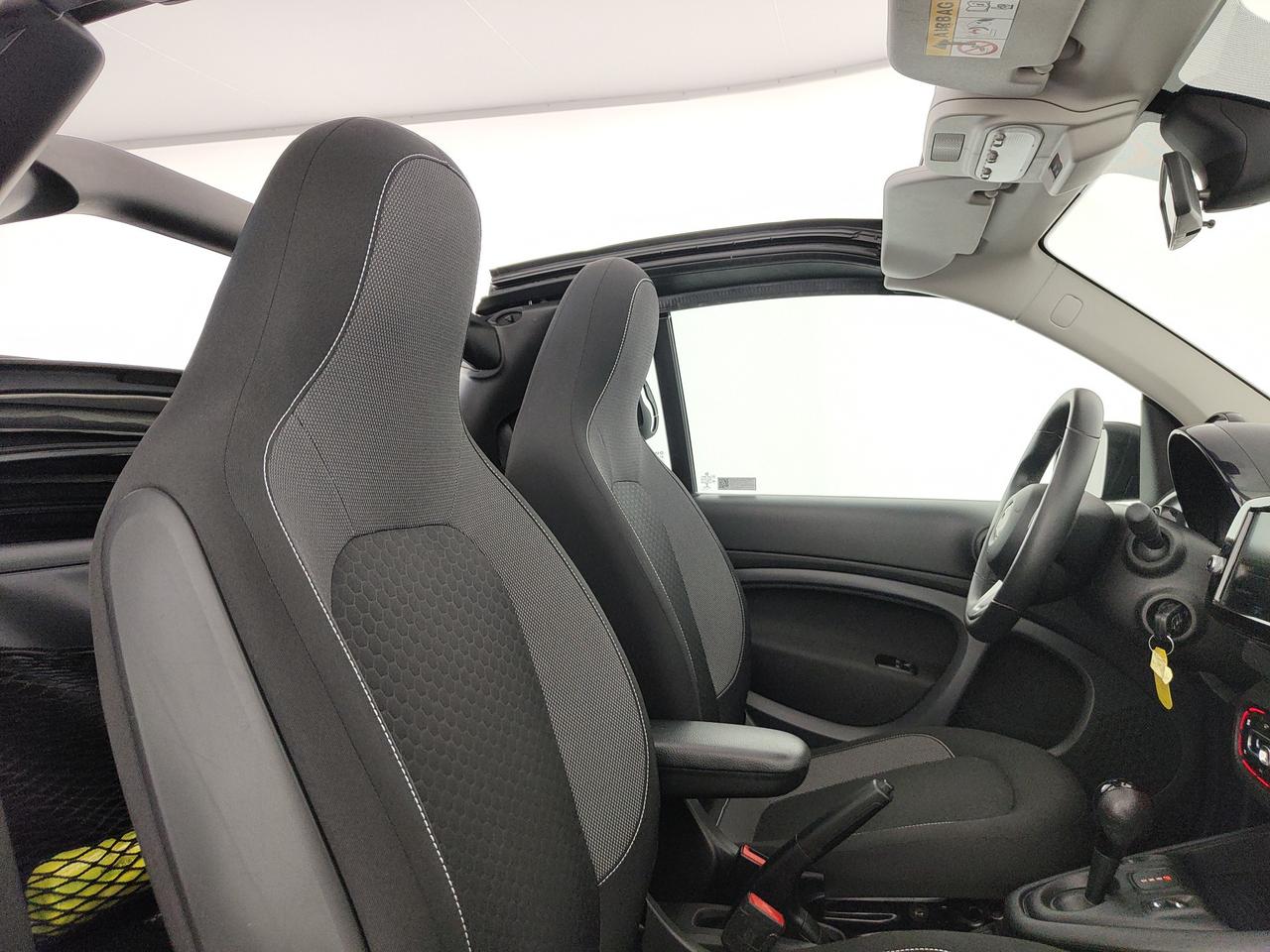 SMART Fortwo Cabrio eq Passion 4,6kW