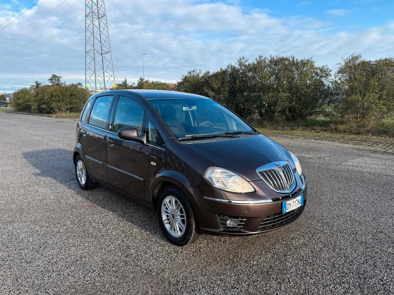 Lancia MUSA 1.4 Platino Ecochic GPL