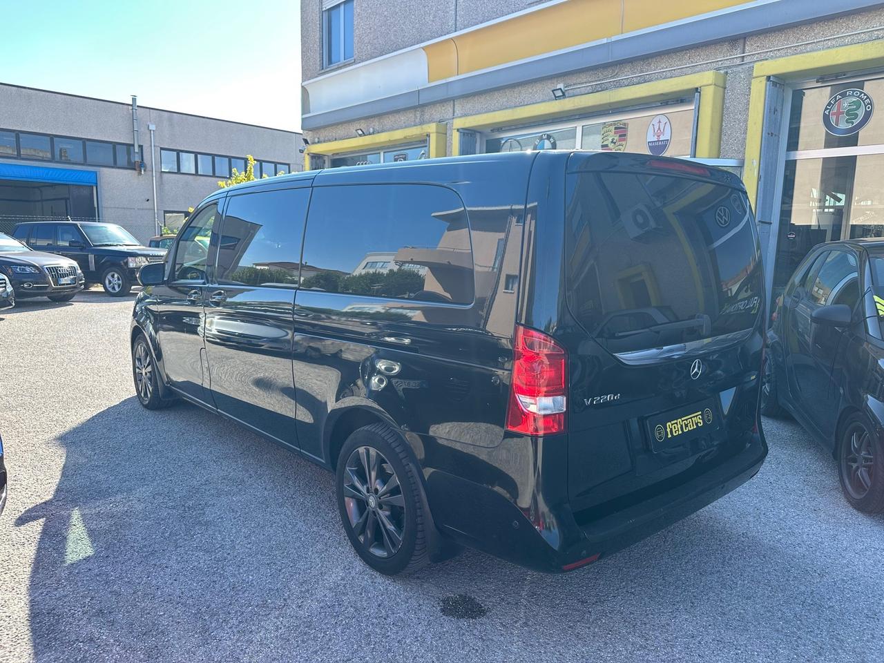 Mercedes-benz V 220 d Premium Extralong