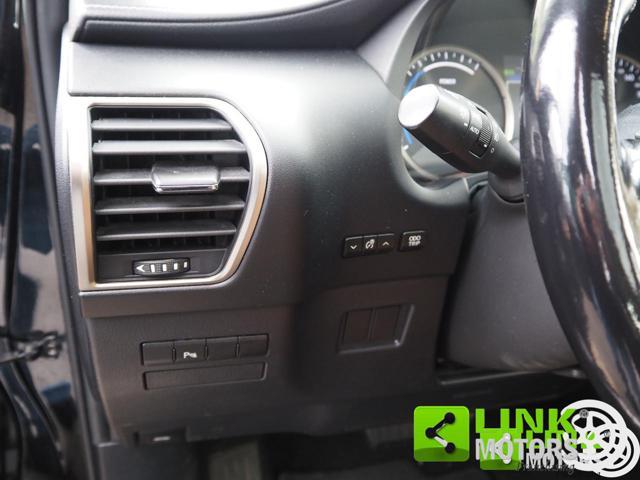 LEXUS NX 300h Hybrid 4WD Executive