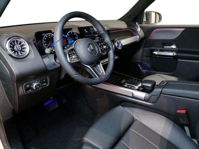 MERCEDES-BENZ EQB 300 4Matic Sport Navi