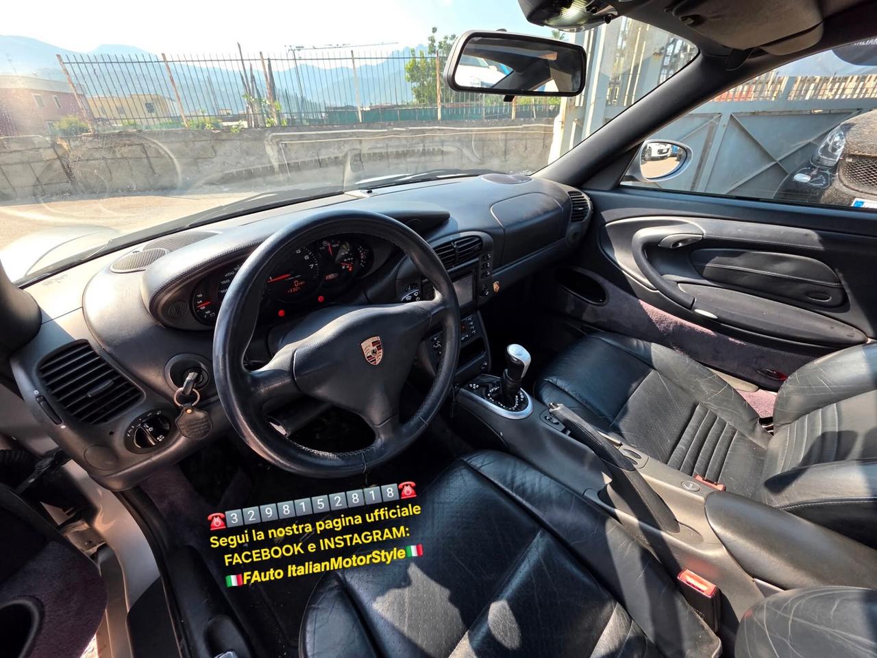 Porsche 911 996 (911 CARRERA)