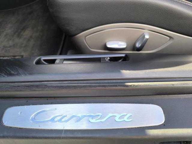 PORSCHE 911 3.4 Carrera Coupé