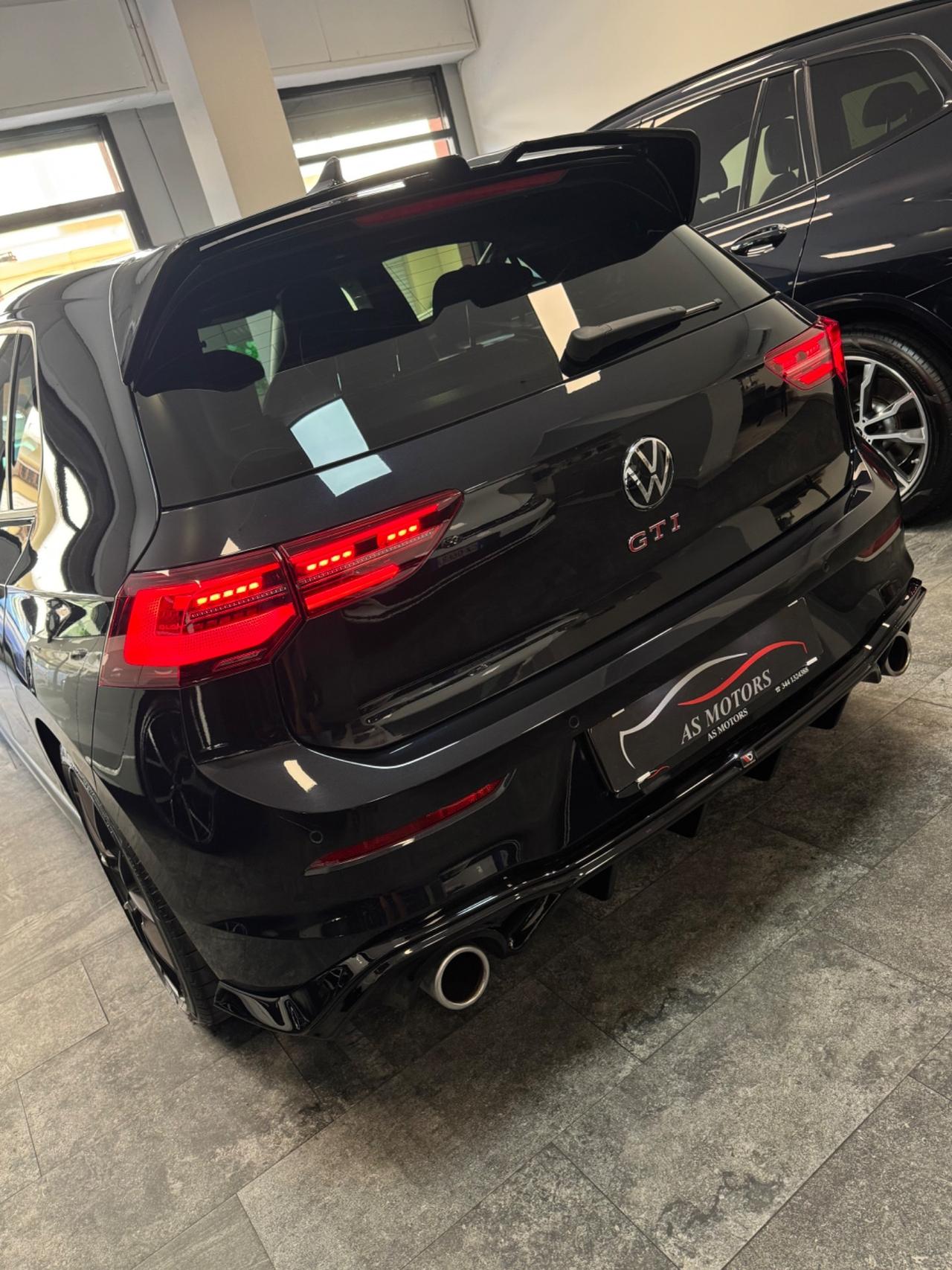 VW GOLF 8 GTI 2.0 TSI 245 CV FINANZIABILE