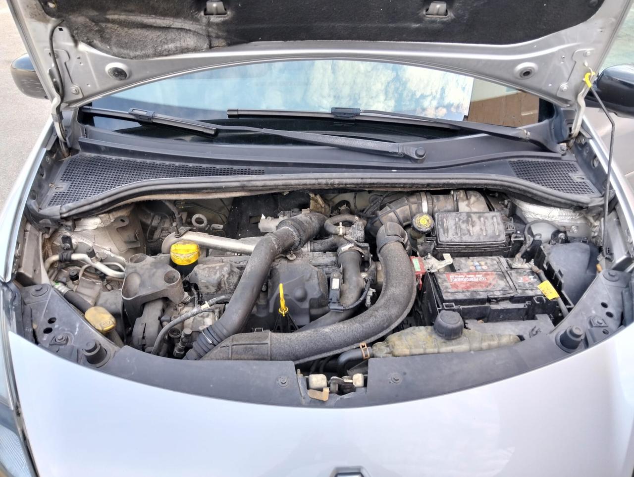 Renault Clio 1.5 DCI 85cv 20th 2011