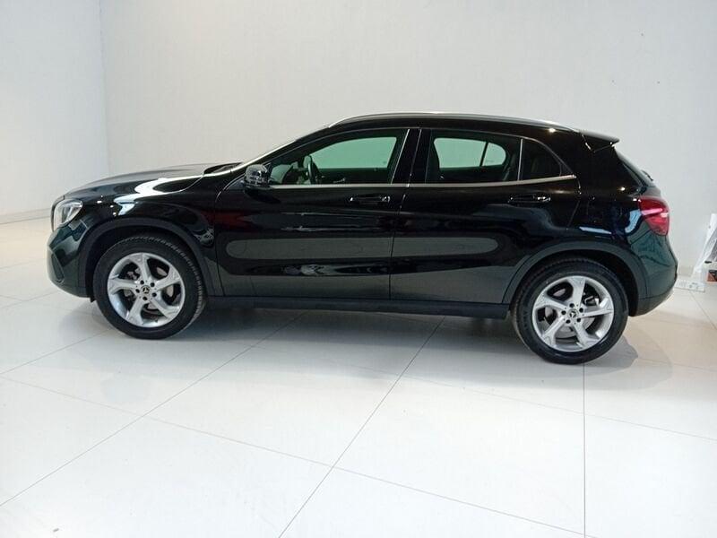 Mercedes-Benz GLA GLA 200 d Sport