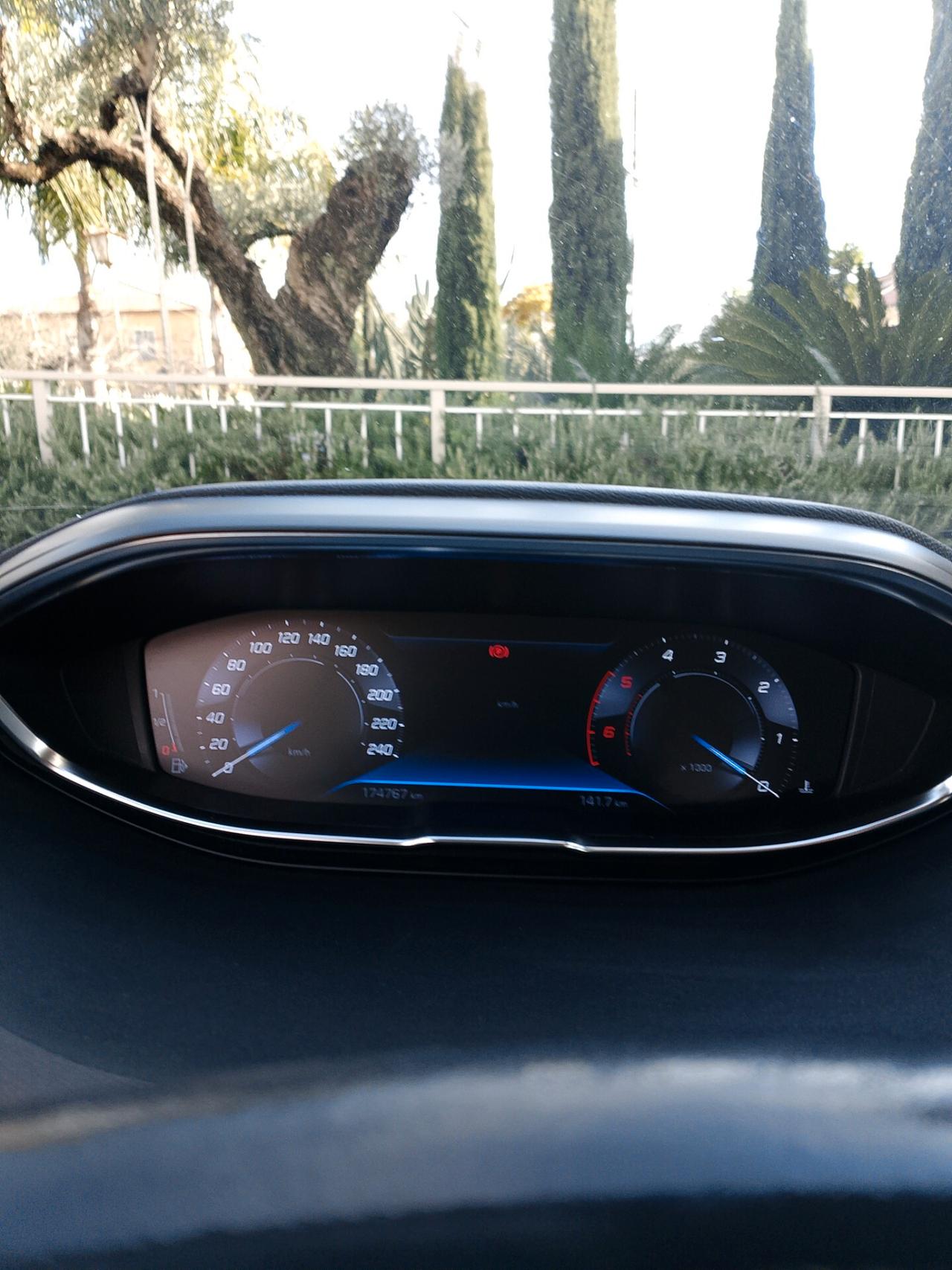 Peugeot 3008 BlueHDi 130 S&S Allure