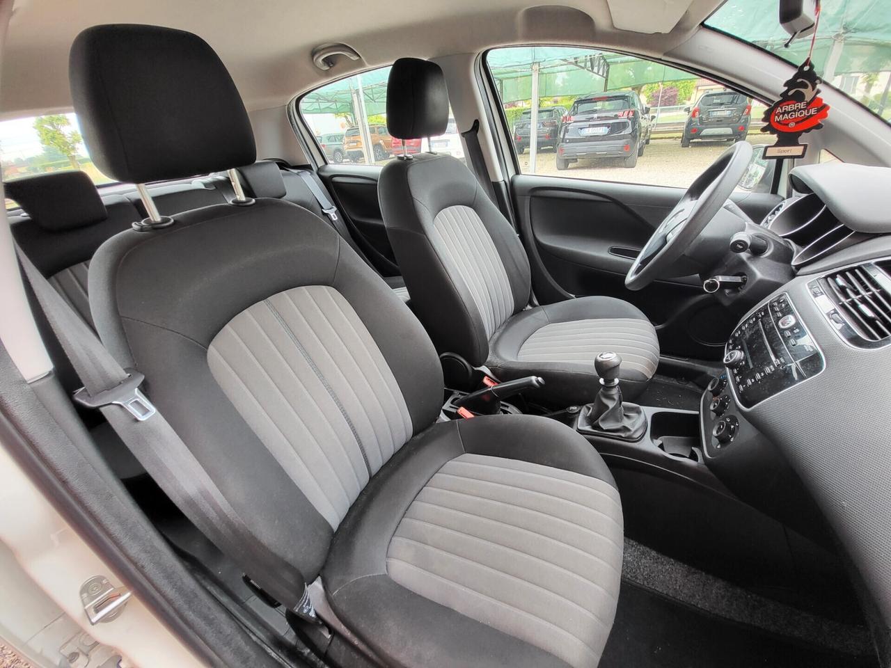 Fiat Punto 1.2 8V 5 porte Street