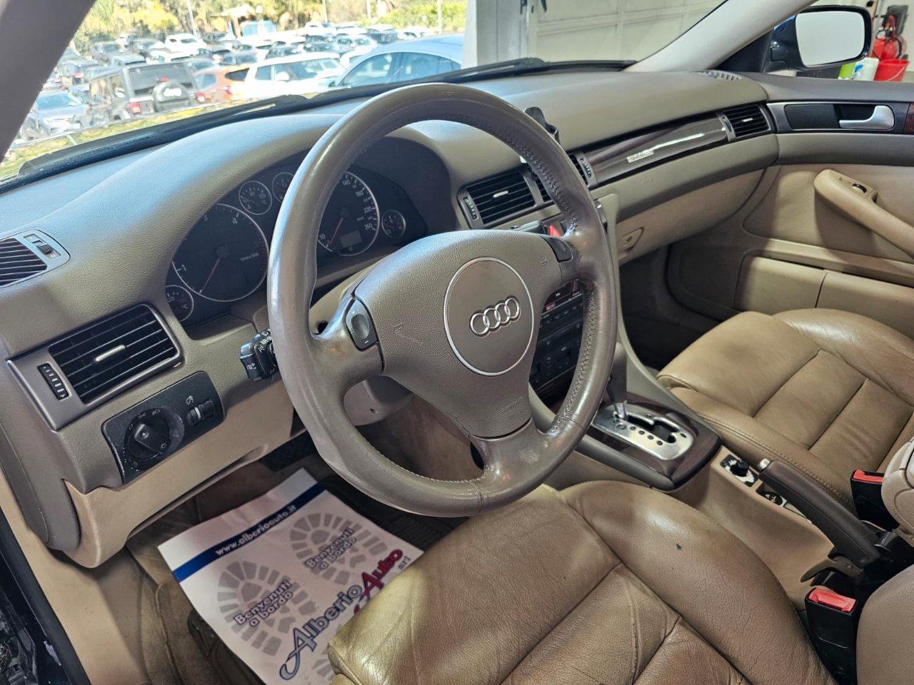 Audi A6 Avant 2.5 V6 tdi quattro 180cv tiptronic