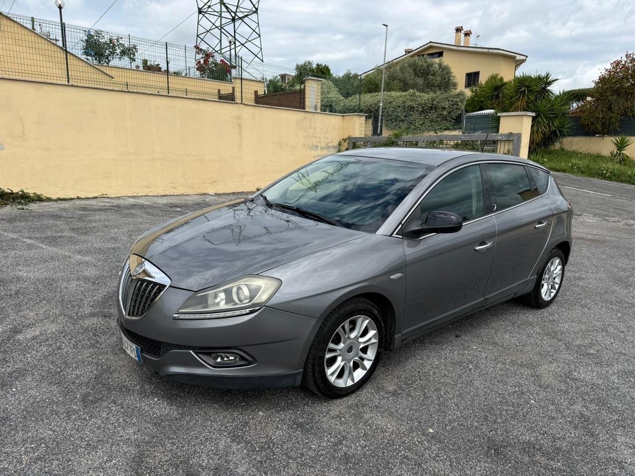 Lancia Delta 1.6 MJT DPF Business