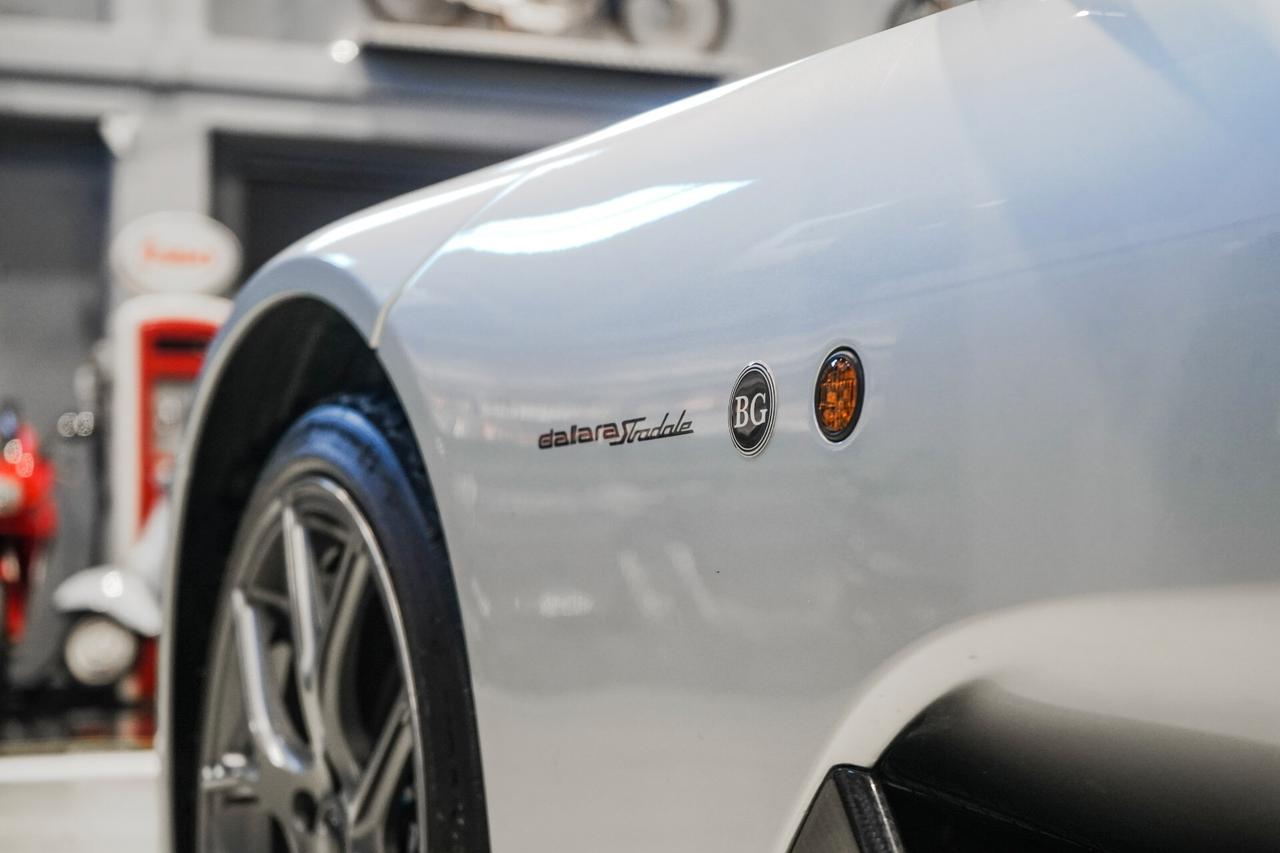 Dallara Stradale - Signature Edition n°053/100 - 2019