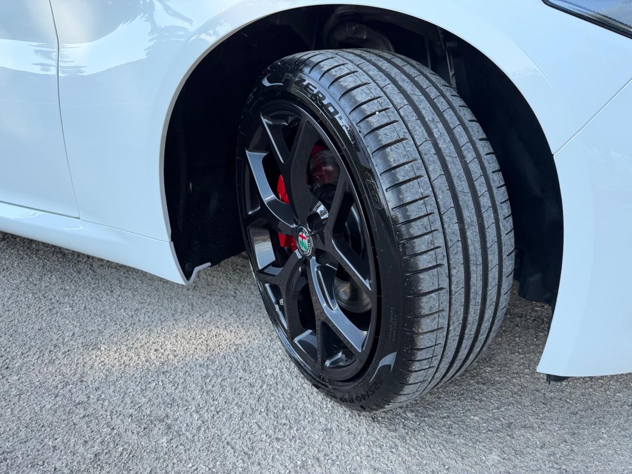 Alfa Romeo Giulia 2.0 Turbo 200 CV AT8 Ti