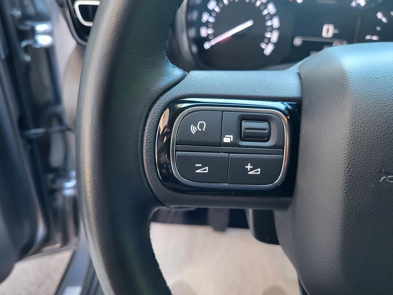 Citroen C3 Aircross PureTech 110 C-Series+Fari Led+Navy...