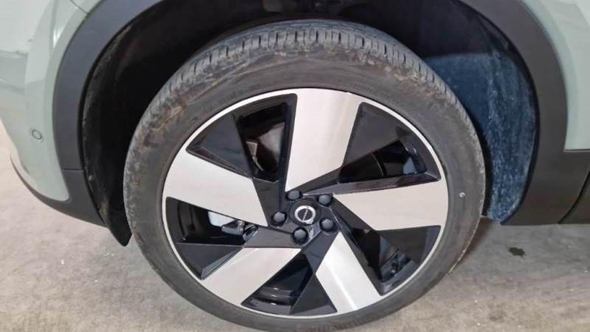 VOLVO C40 Recharge Twin Motor Awd 1St Edition