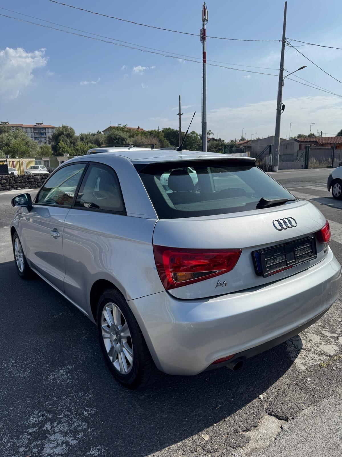 Audi A1 1.6 TDI 105 CV Attraction