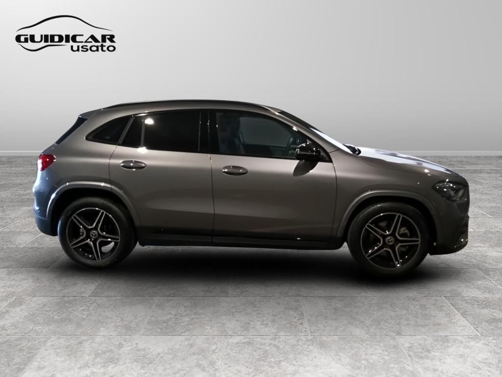 Mercedes-Benz GLA-H247 2023 - GLA 200 d AMG Line Advanced Plus auto