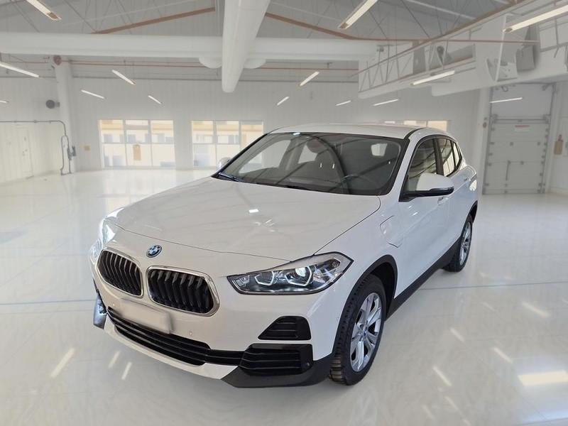 BMW X2 XDRIVE 25E BUSINESS X AUTOMATICO SUV
